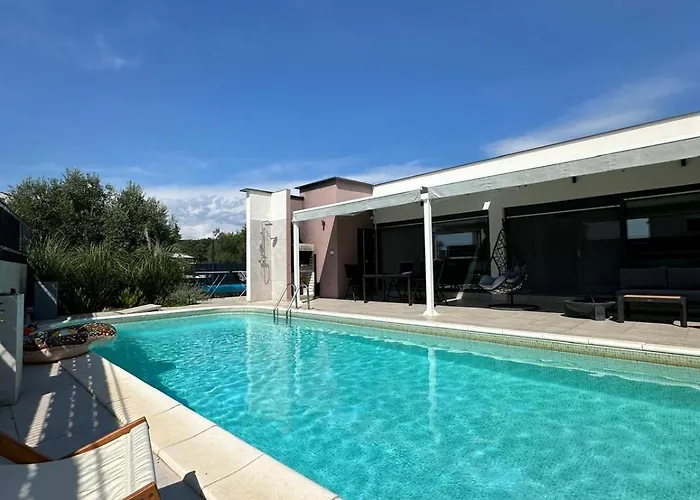 Nika Σπίτι διακοπών Peroj