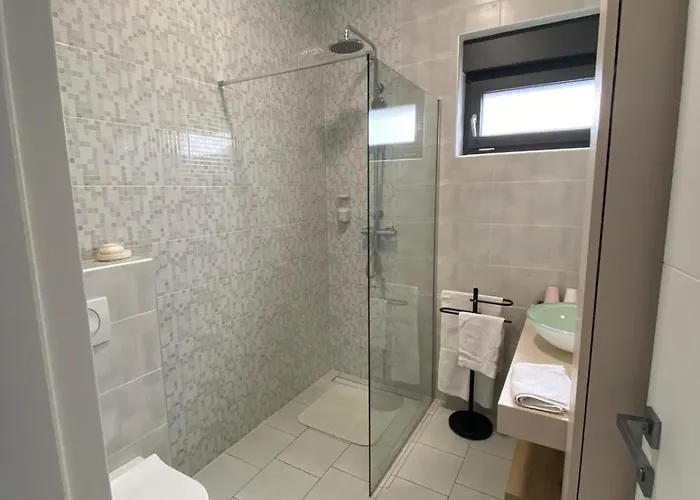 Σπίτι διακοπών Nika Peroj